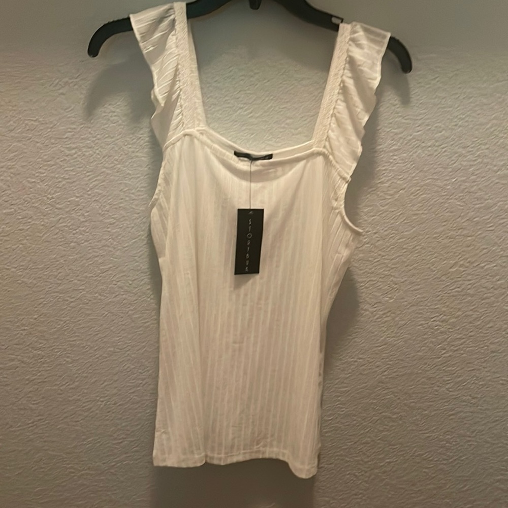 Women’s white blouse size medium